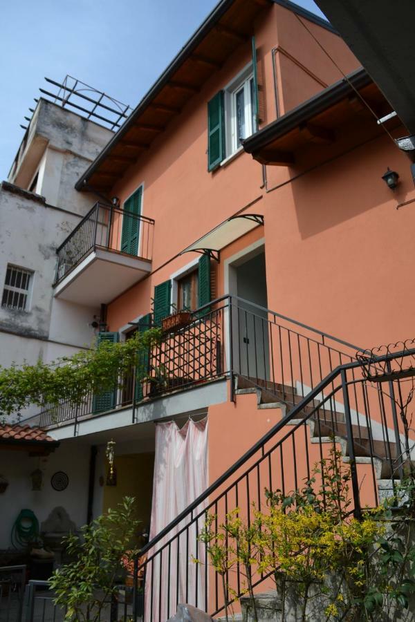 Villa Casa Del Cedro - Cedar House à Lecco Extérieur photo