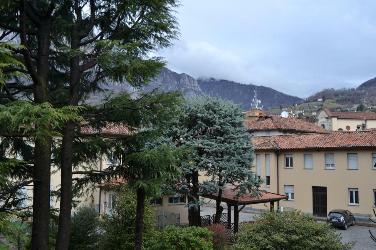 Villa Casa Del Cedro - Cedar House à Lecco Extérieur photo